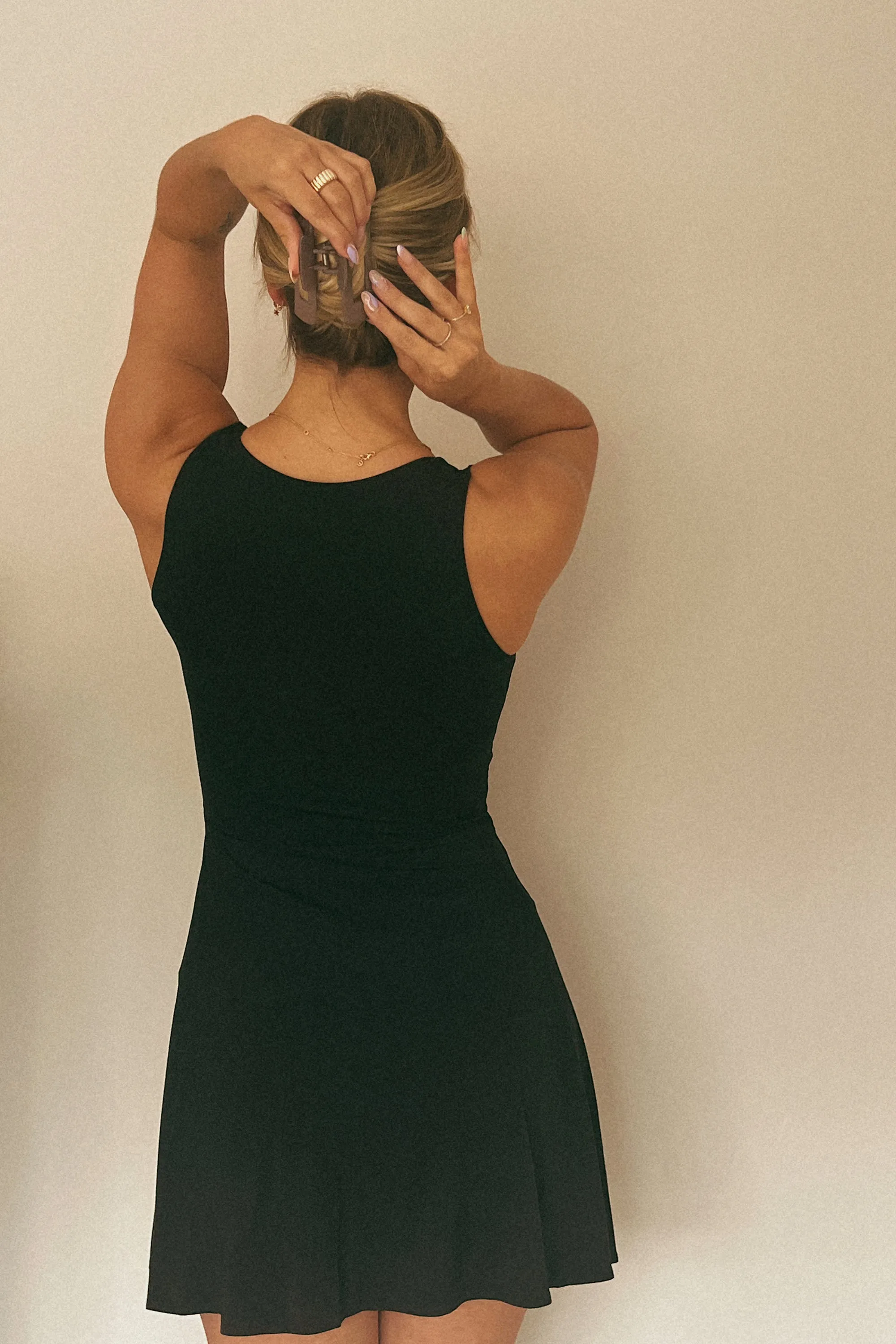 Contour Mini Dress Strappy