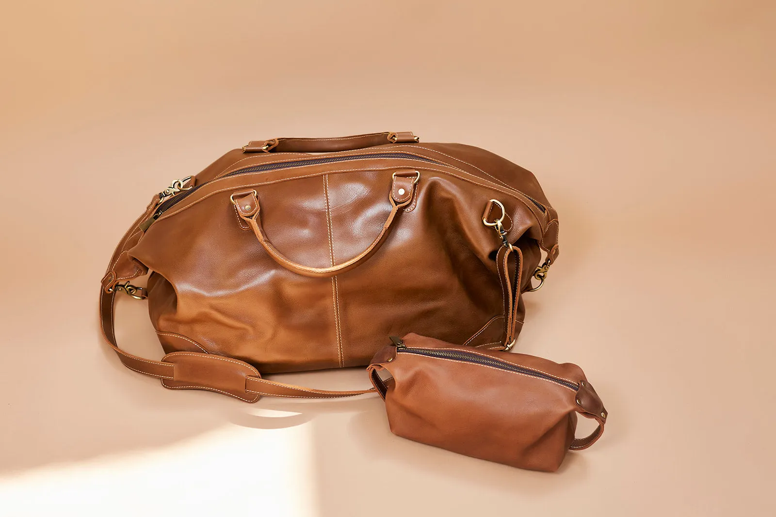 Guzzo Leather Duffle Bag - Almond Brown