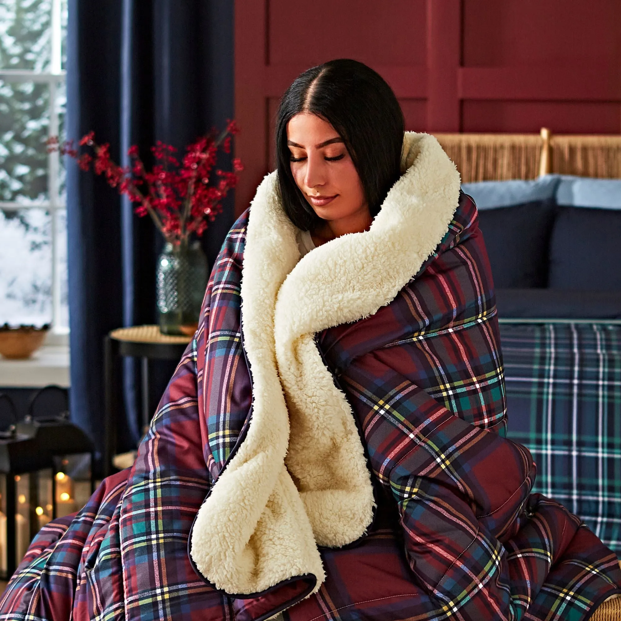 Night Lark® Cosy Sherpa Throw Classic Tartan Berry Red