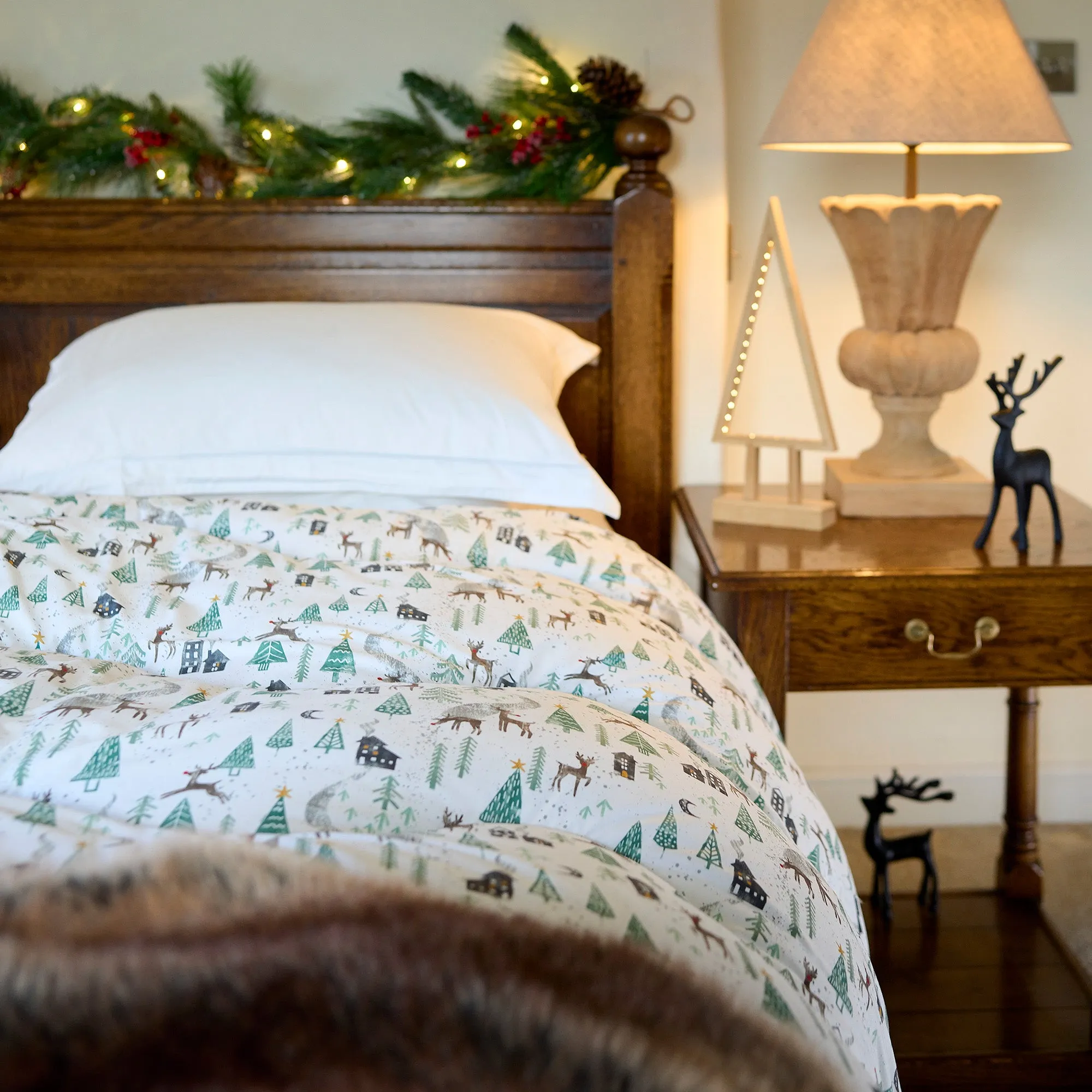 Night Lark® Festive Forest Coverless Duvet