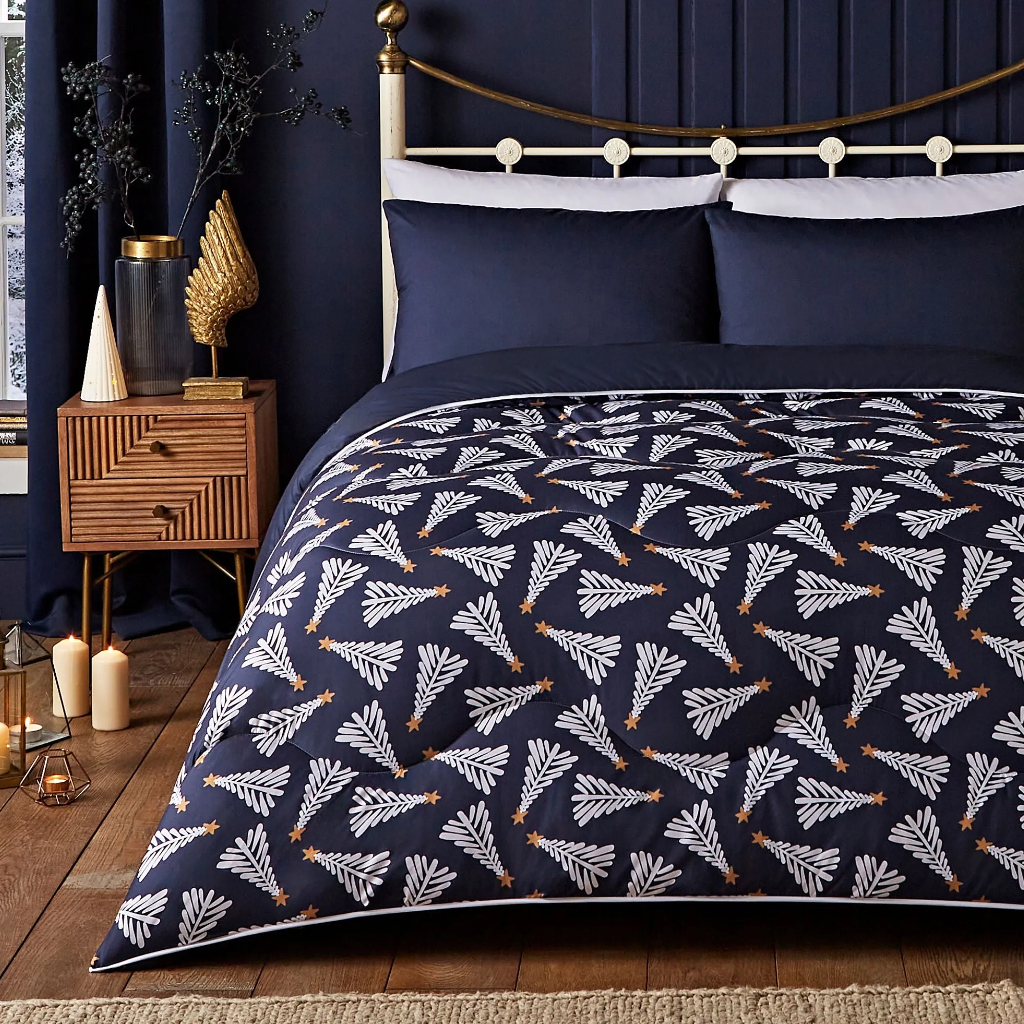 Night Lark® Festive Trees Coverless Duvet Set