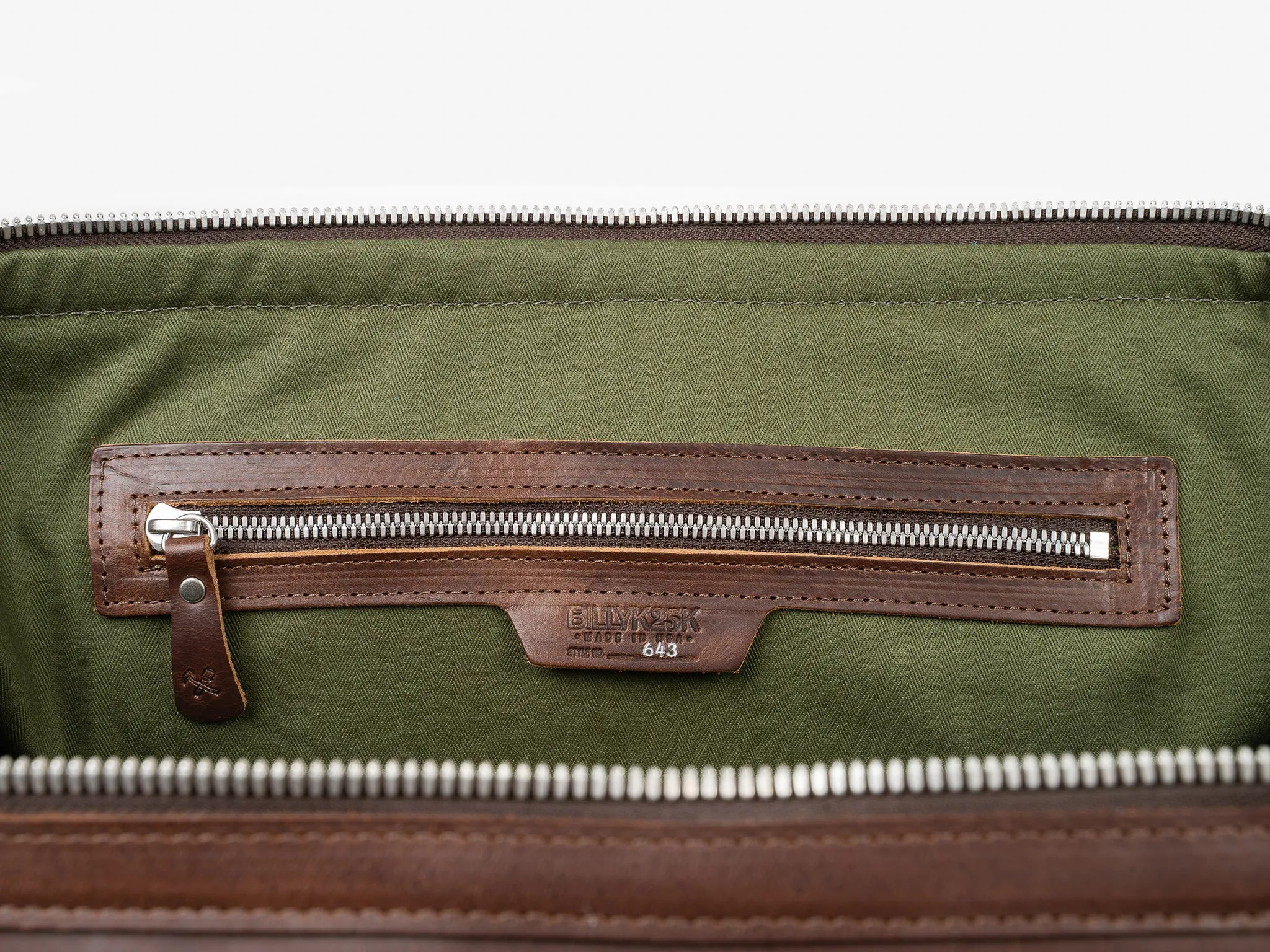 No. 643 Large Carryall