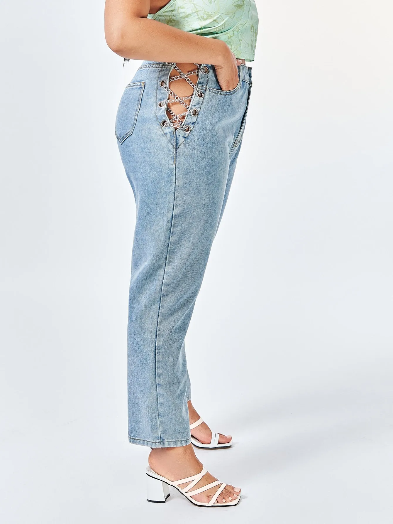 Plain Grommet Eyelet Natural Long Plus Size Jeans