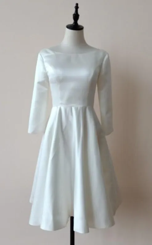 Vintage Knee Length Half Sleeve Wedding Dress