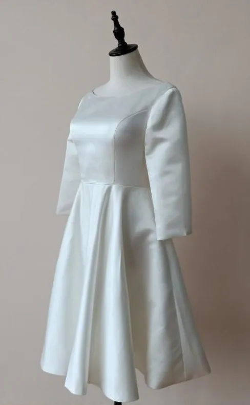 Vintage Knee Length Half Sleeve Wedding Dress